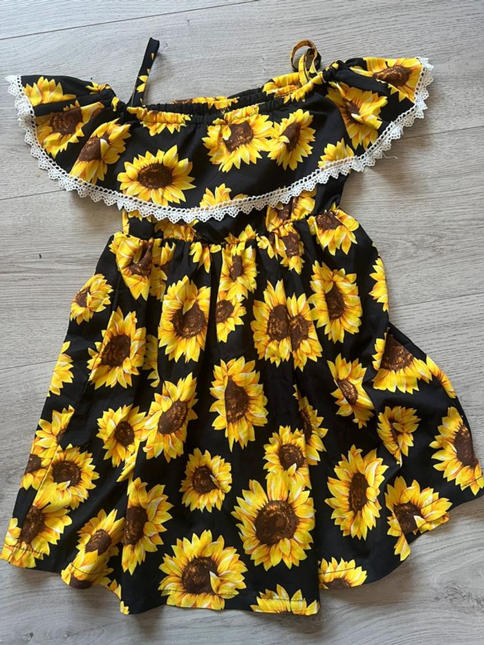 Robe tournesols - taille 130