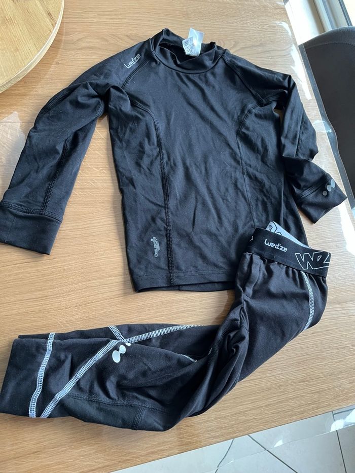 Tenue technique ski t shirt pantalon enfant 4 ans - photo numéro 5