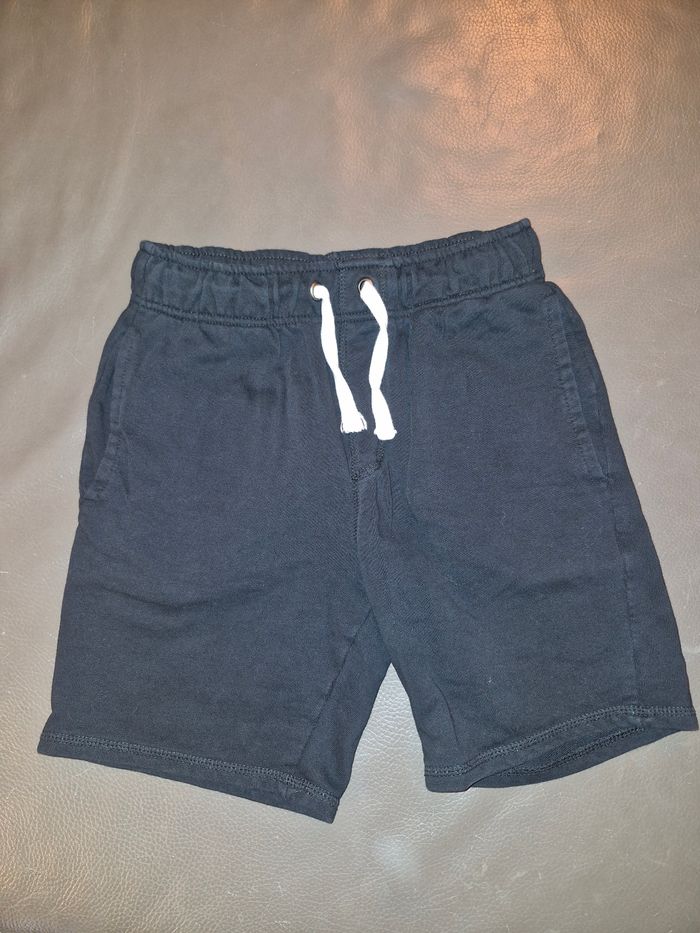 Short jogging kiabi 12 ans