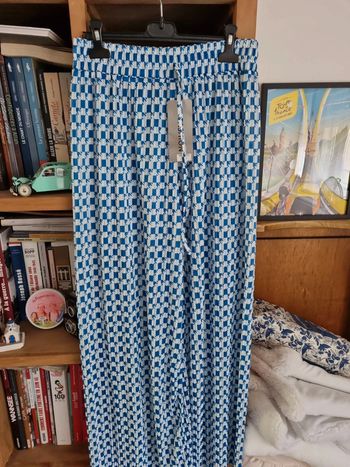 Pantalon fluide plissé neuf taille L/XL