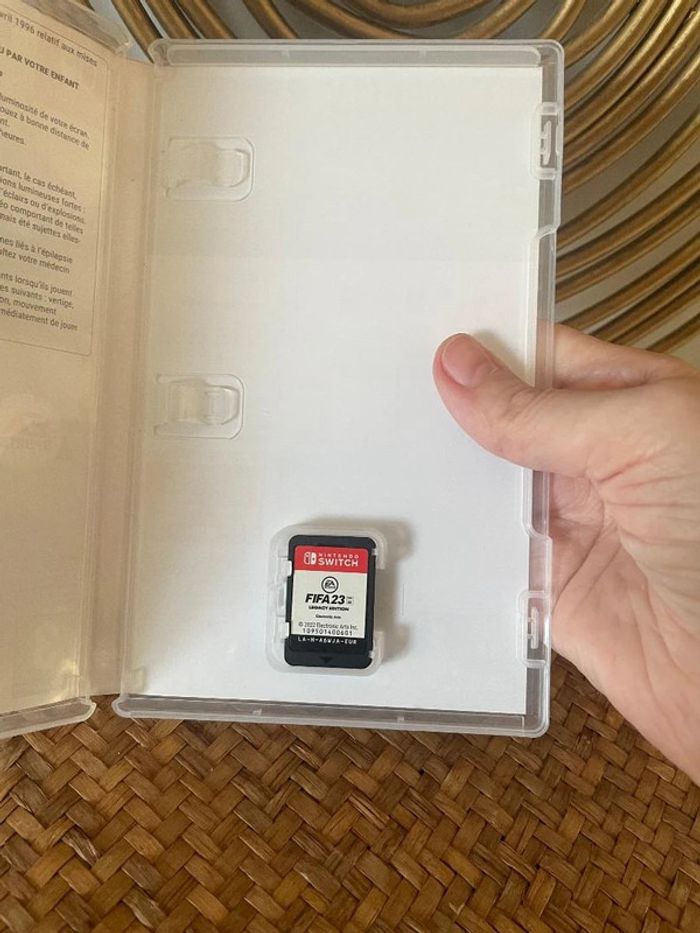 Jeu Fifa 23 Switch - photo numéro 2