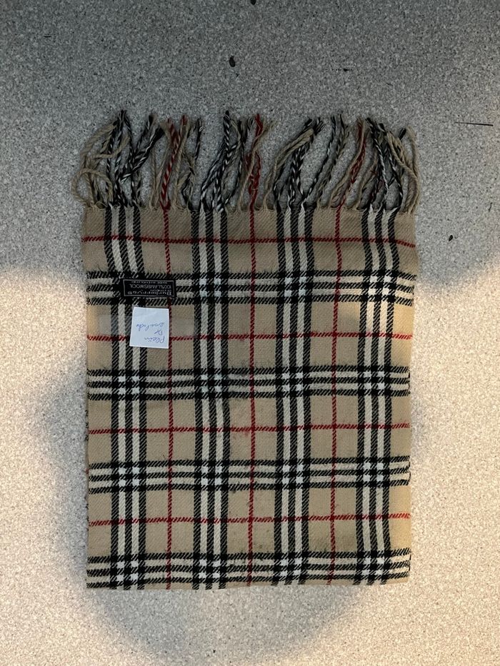 Écharpe Burberry - photo numéro 2