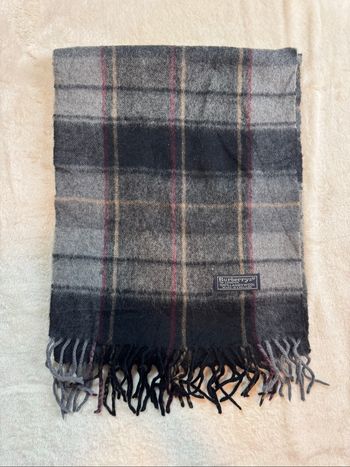 Écharpe Burberrys – 100% Lambswool – Made in England