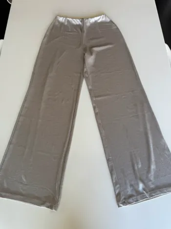 Pantalon fluide argenté Zara