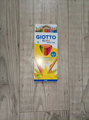 12 crayons de couleurs Elios Giotto neufs