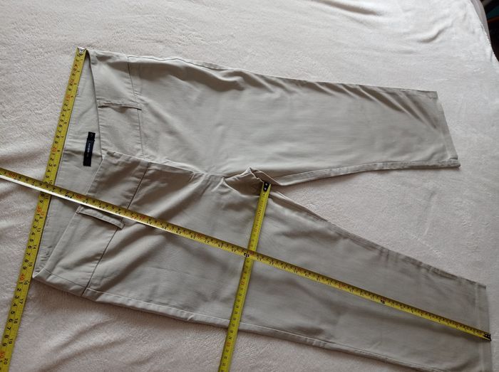 Pantalon droit beige. Shesan 42 - photo numéro 10