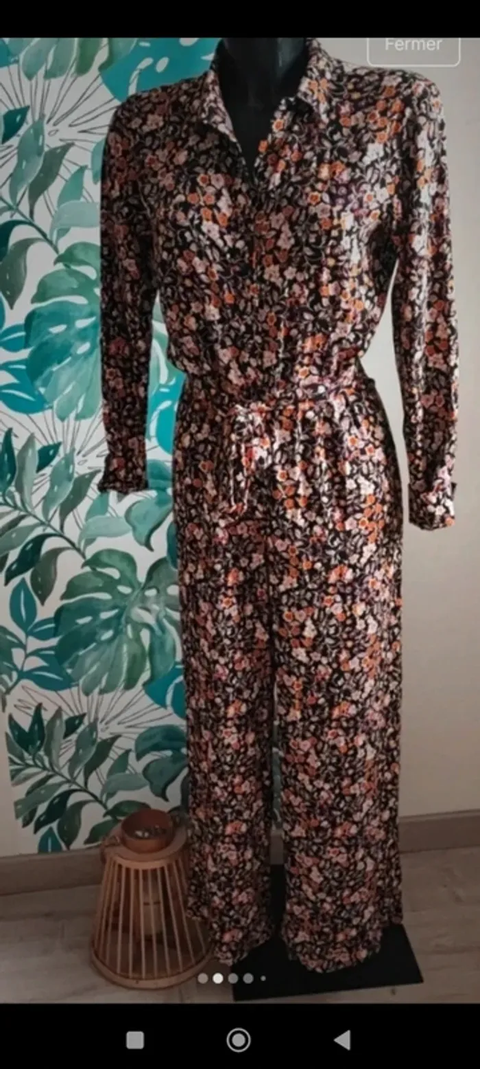 Combinaison à fleurs taille S/M