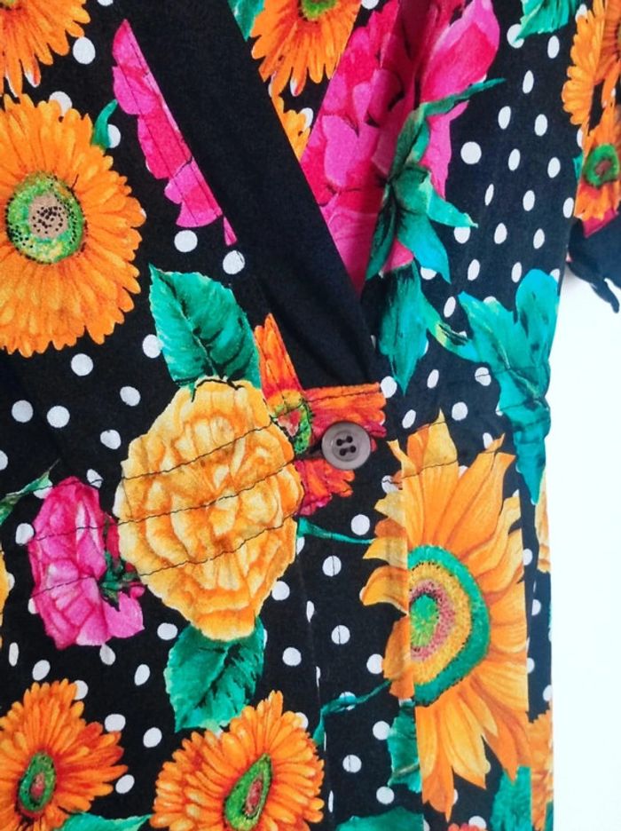Robe longue portefeuille fleur multicolore noir Rétro / Botto Boutique - 36/S oversize à 46/XXXL - photo numéro 15