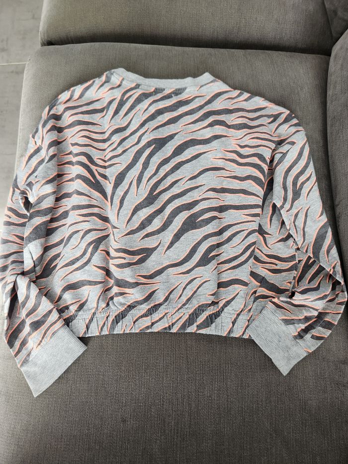 Pull gris - photo numéro 3