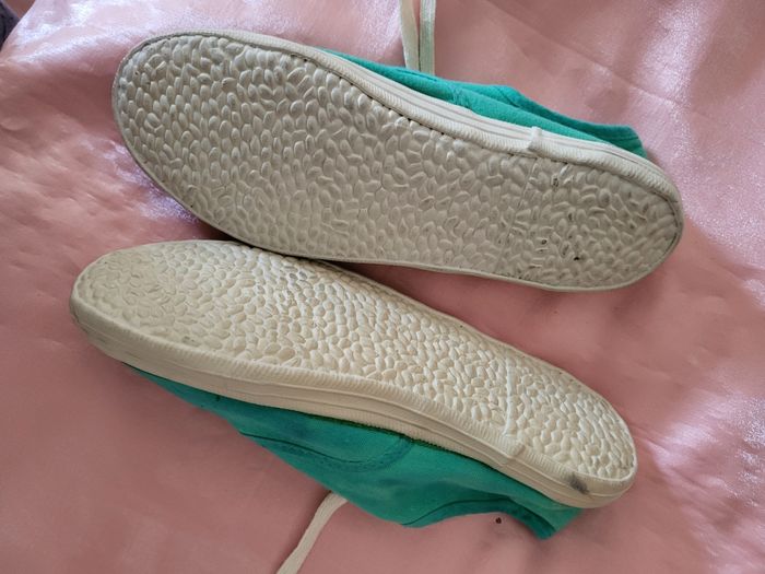 Sneaker t 36 - photo numéro 2