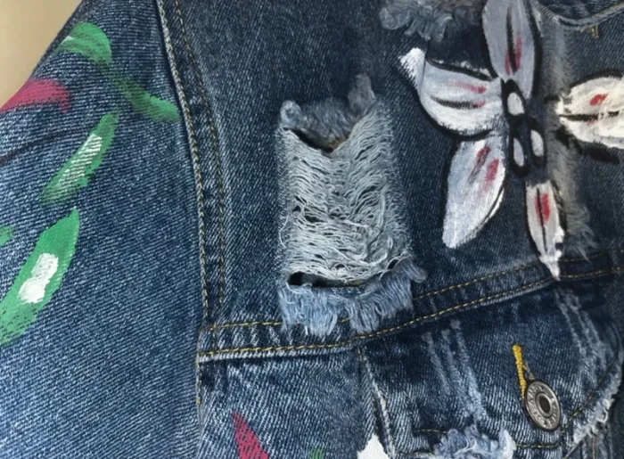 Originale Veste en jeans peindre à la main , M/ L , Neuf - IVIVI - photo numéro 10