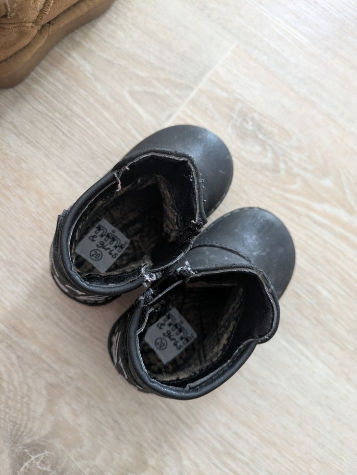 Vend chaussures bébé fille - photo numéro 3