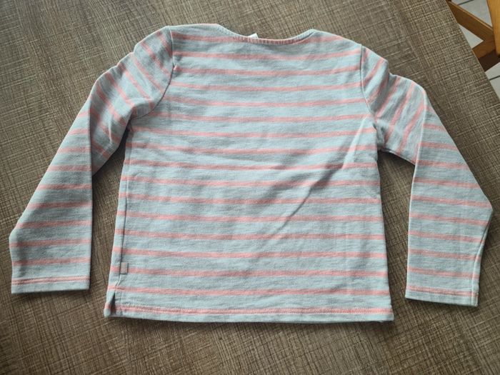 Pull fin Okaïdi 4 ans parfait état - photo numéro 3