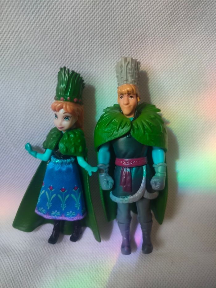 Figurine Anna et kristoff
