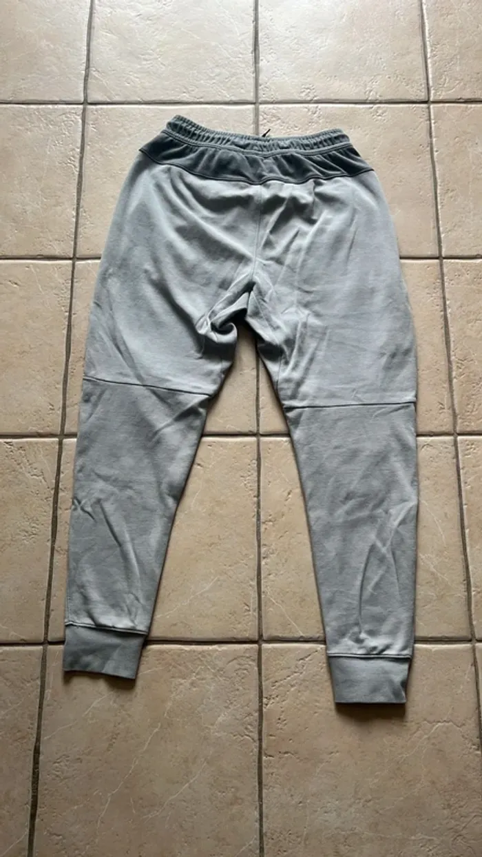 Baskets de jogging survêtement Nike - photo numéro 3