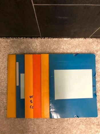 Lot de 6 pochettes à rabats A4
