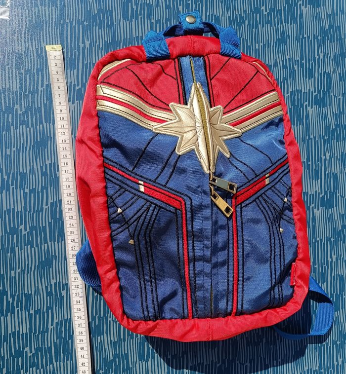 Sac à dos réversible Captain Marvel - photo numéro 3