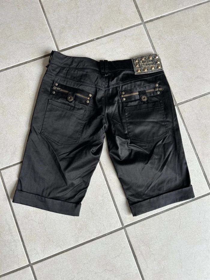 Short longueur genoux - photo numéro 6