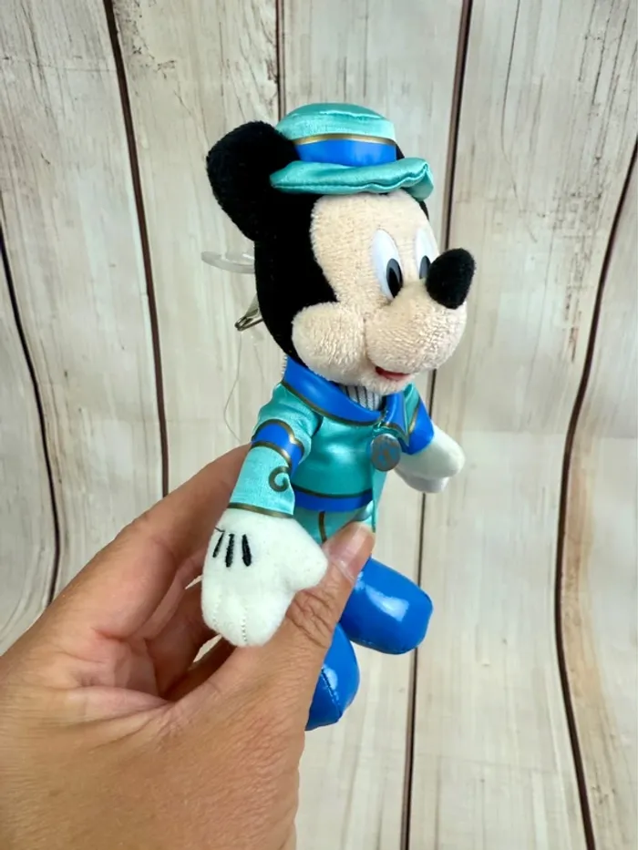 Peluche Disney Mickey Mouse import Japon Tokyo Disneyland 2015 Tokyo Disney Sea - photo numéro 3