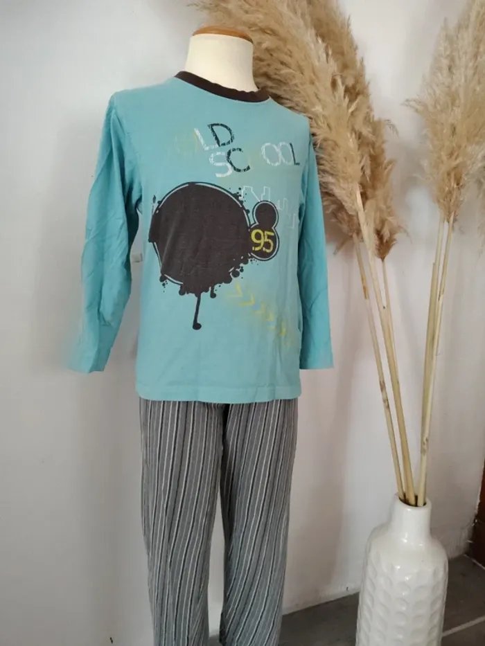 Pyjama garçon 🧑 8 ans - photo numéro 2