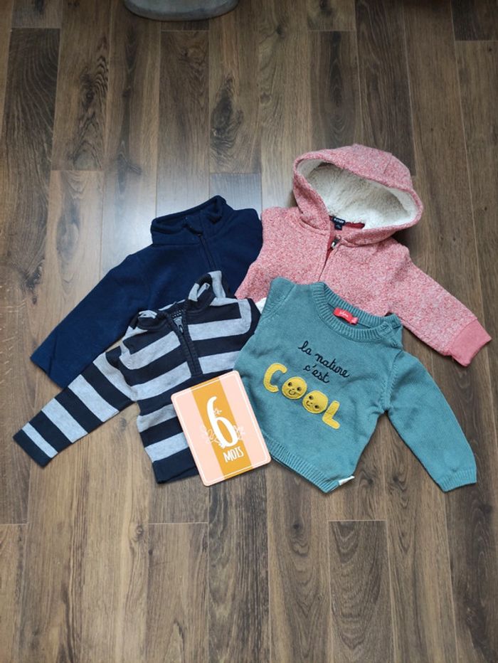 Lot pulls/gilets