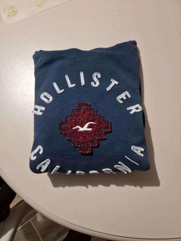 Sweat-shirt Hollister 💙 - photo numéro 10