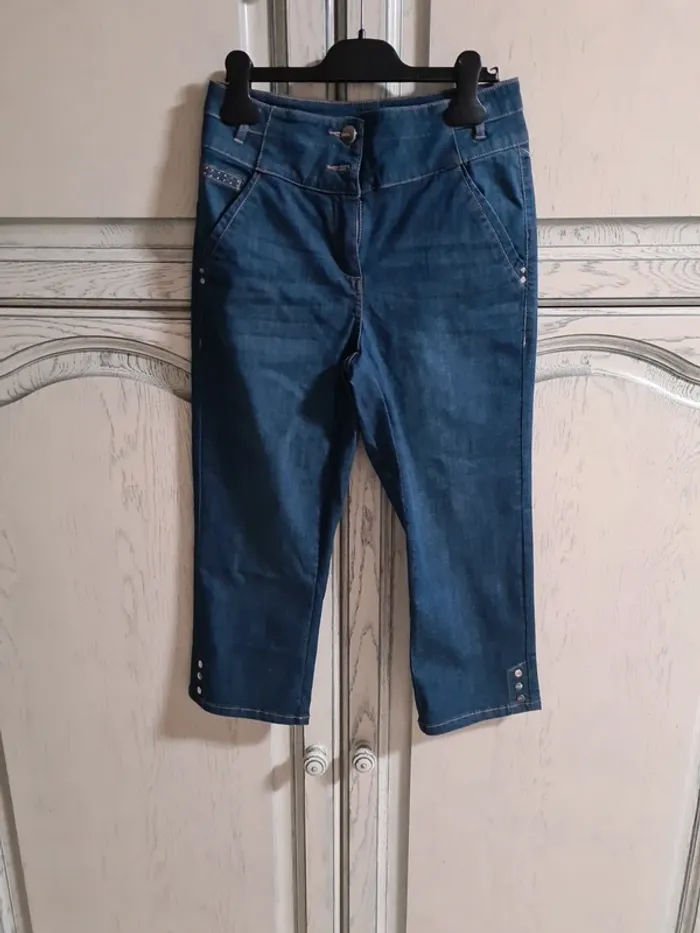 Pantacourt   taille 38 breal