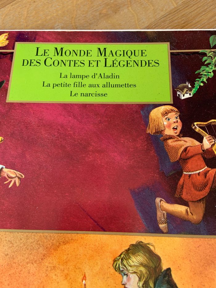 Livre grand format pour enfants le monde magique des contes et légendes
