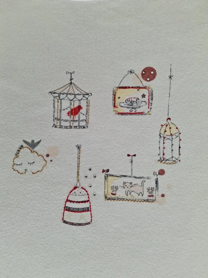 T-shirt manches longues Cyrillus 8 ans blanc motifs cages à oiseaux chat jaunes et oranges - photo numéro 4