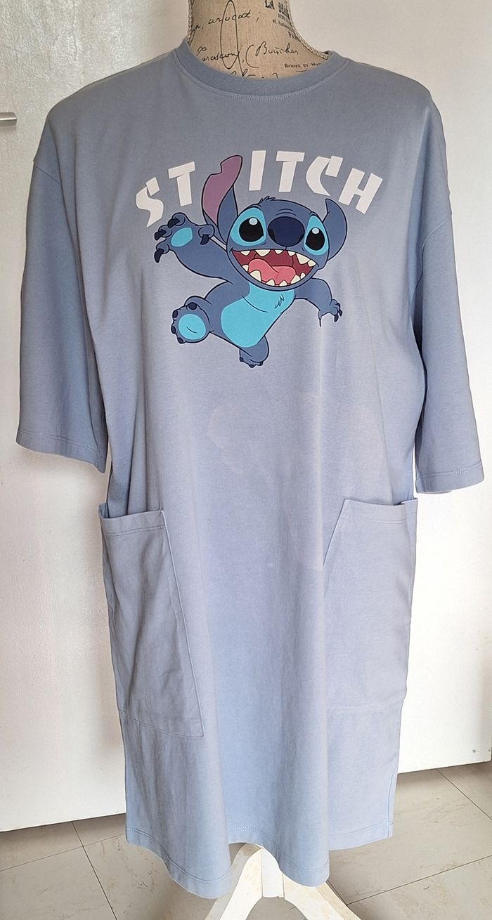 Chemise de nuit bleue à manches courtes Stitch