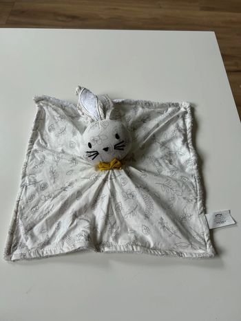 Doudou plat lapin domiva