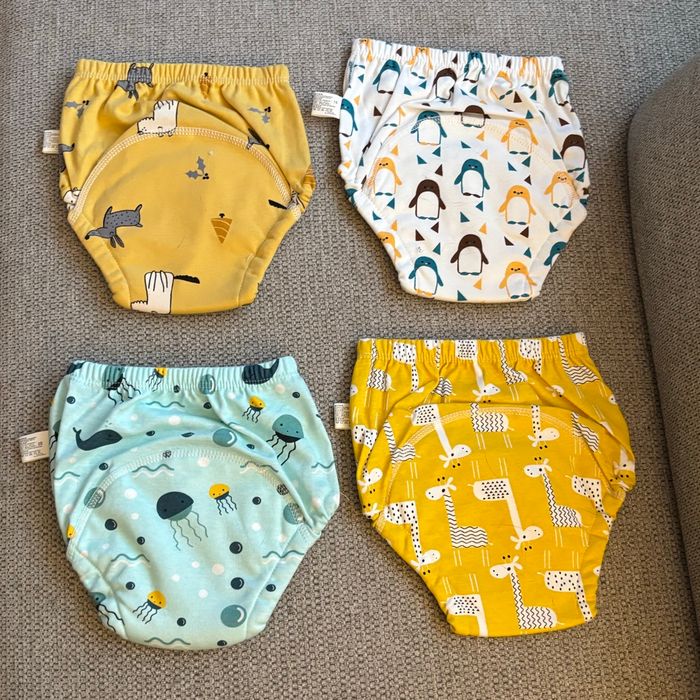 4 culottes d’apprentissage Taille M - photo numéro 2