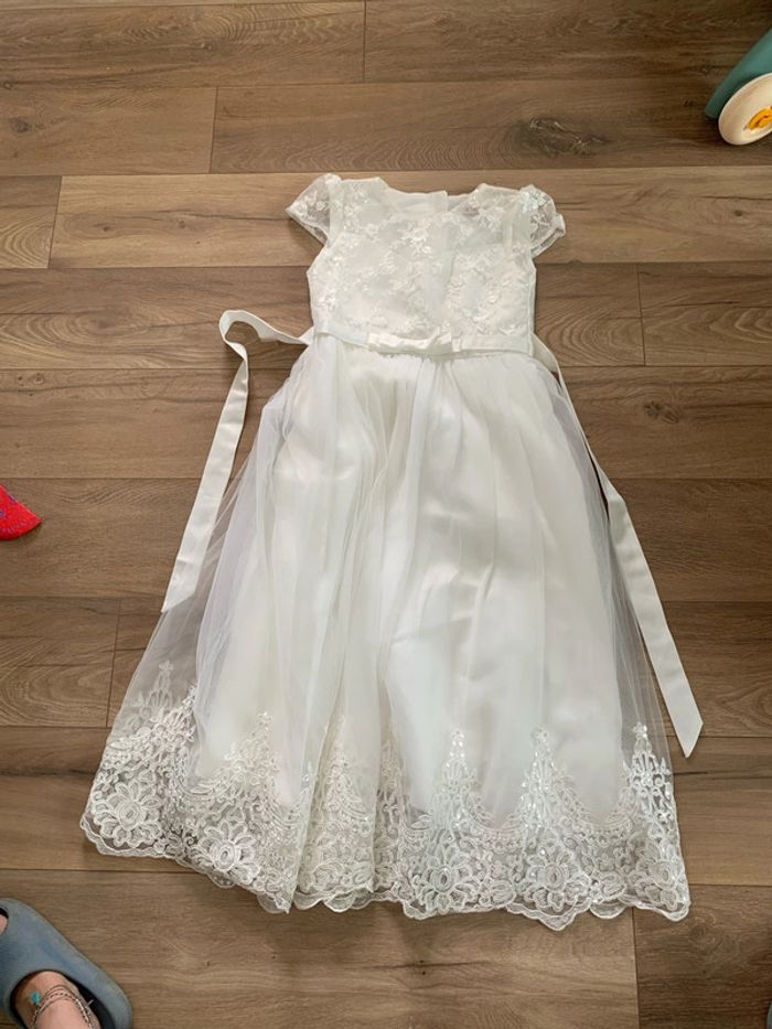 Robe de cérémonie