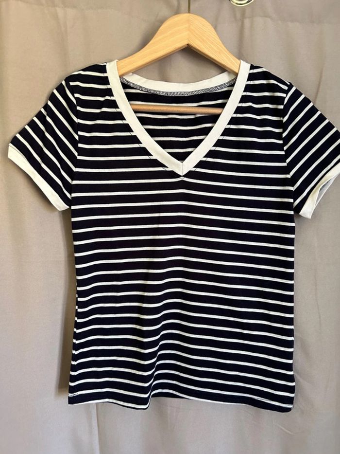 T Shirt, manches courtes