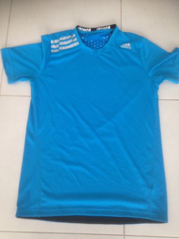 Tee-shirt bleu sport