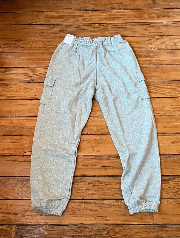 Jogging Nike gris avec poche - photo numéro 2