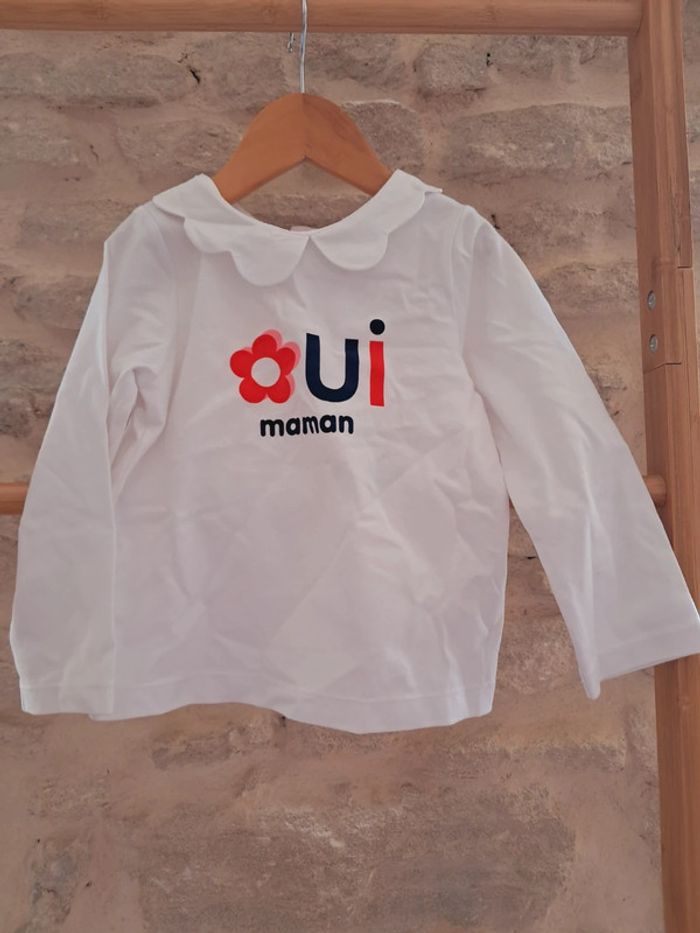 Neuf 🏷 Tee shirt ML Jacadi col pétale 24m "Oui maman" - photo numéro 2