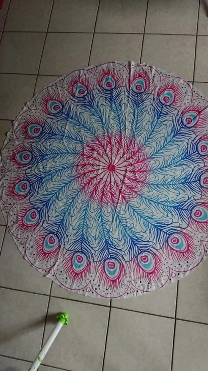 Drap de plage plumes de paon