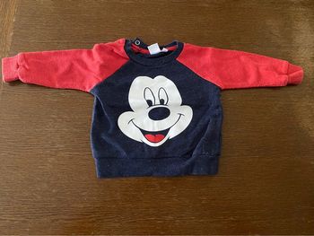 Pull marine et rouge Mickey