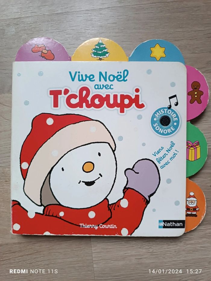 Vive Noël avec T'choupi