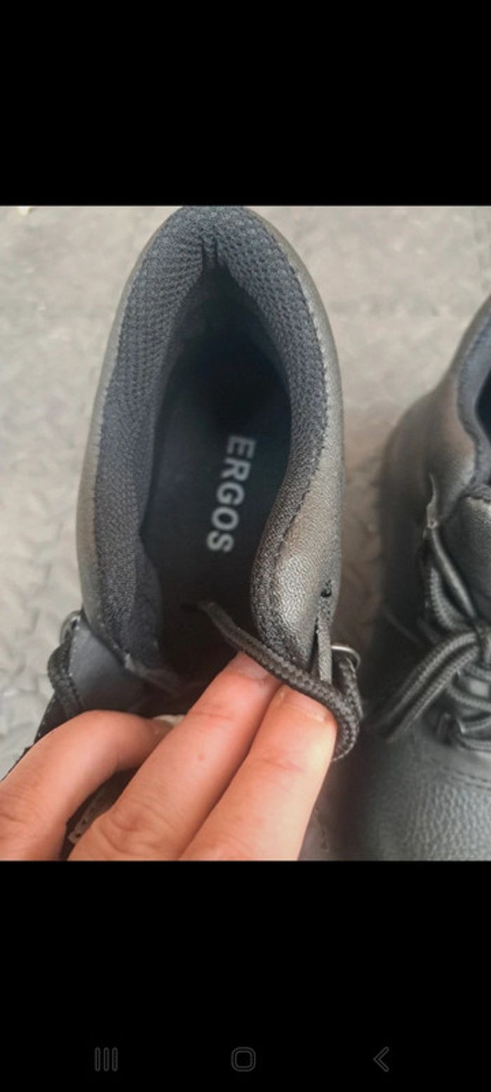 chaussure de sécurité neuve marque ergos taille 38. - photo numéro 2