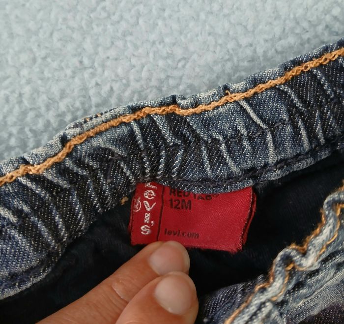 Jean LEVIS taille 12 mois - photo numéro 3