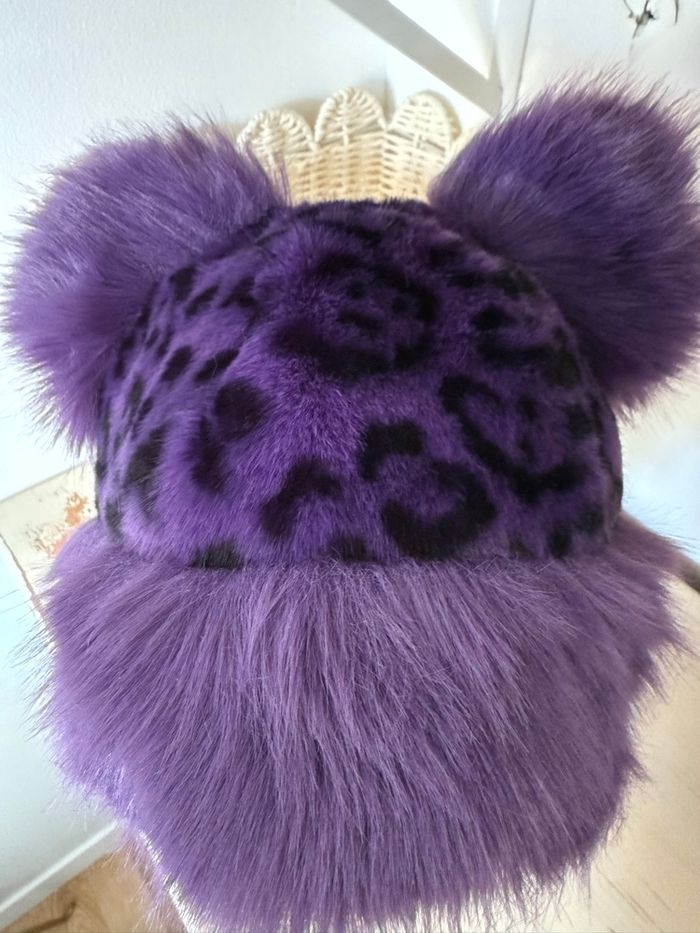 Chapeau imitation fourrure violet motif léopard – Neuf 💜🐾 - photo numéro 2