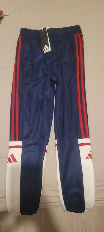 Jogging adidas