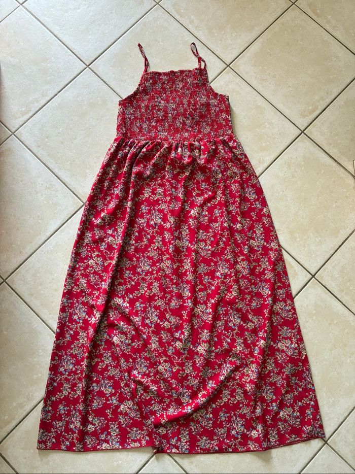 Robe fleuri rouge