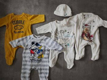 Lot de 4 pyjamas velours 0 mois