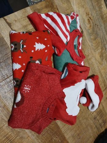 Pulls et pyjamas Noël