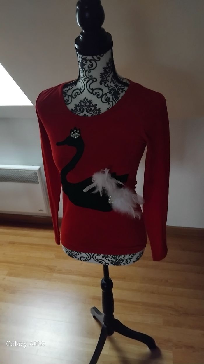 Tee-shirts manches longues Etat impeccable
D autres articles similaires disponibles meme taille
#valpotin38femme