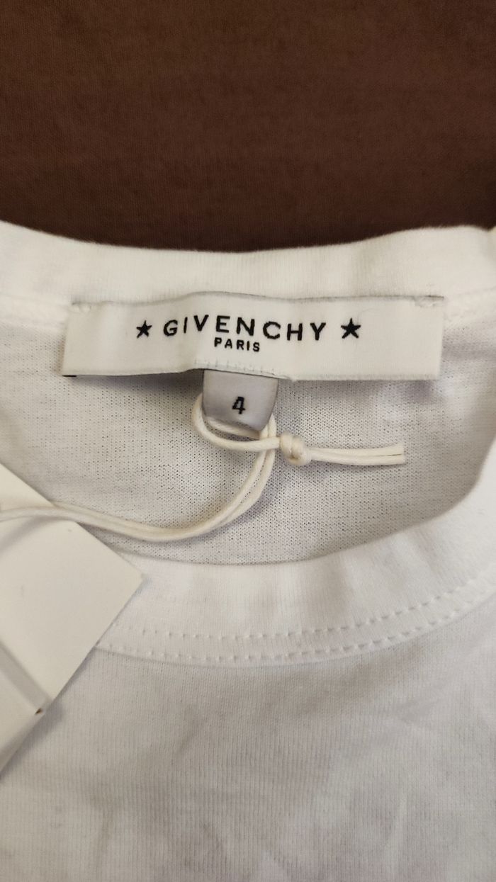 T-shirt GIVENCHY - photo numéro 3