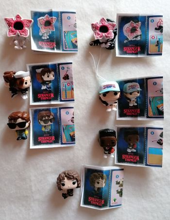 7 figurines Stranger things 